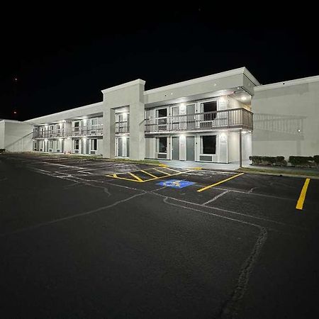 Suburban Studios ゲインズビル エクステリア 写真