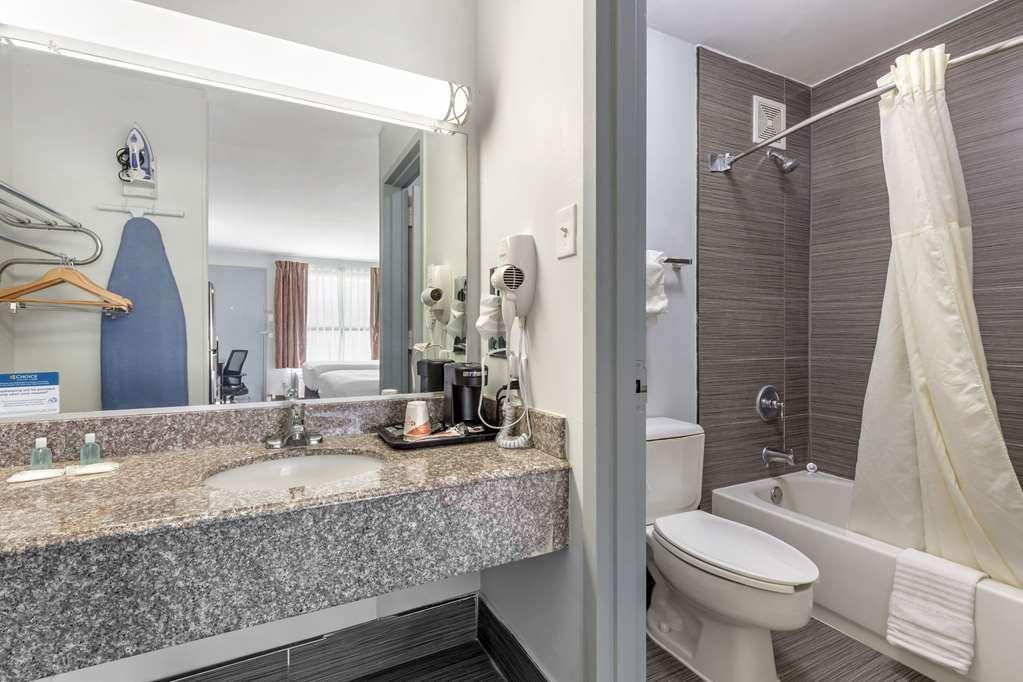 Suburban Studios ゲインズビル 部屋 写真